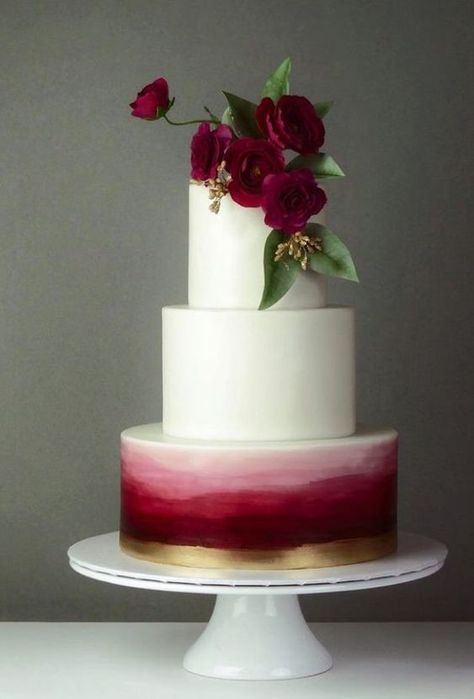 Burgundy Wedding Cake, Winter Wedding Cake, Tiered Cake, Simple Wedding Cake, Gold Wedding Cake, Cool Wedding Cakes, Elegant Wedding Cakes, Wedding Cake Inspiration, Cupcake Cake