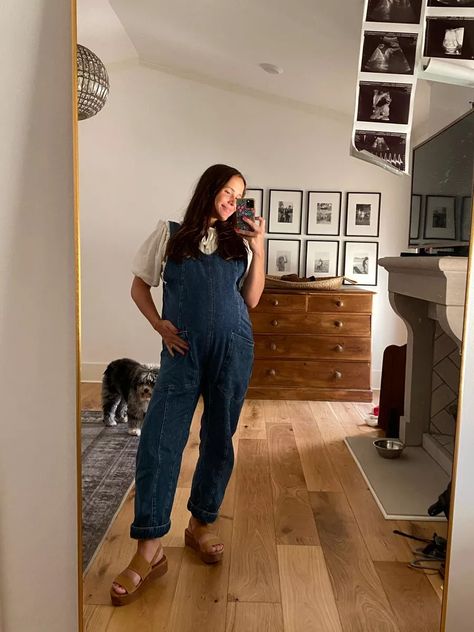 marykaterob's bump fits Collection on LTK Christmas Pregnancy Outfit, Maternity Overalls Outfit, Boho Maternity Outfits, Maternity Jumpsuit Outfit, Cool Maternity Outfits, Free People Maternity, Christmas Maternity Outfits, Pregnancy Outfits Casual, Jumpsuit Outfit Casual