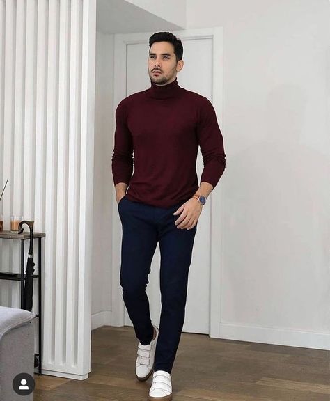 Wine Sweater Outfit, Pant Shirt Combination Men, Shirt Combination Men, Turtle Neck Outfit Men, Office Outfit Men, Red Color Outfits, Red Shirt Outfits, Casual Look For Men, Red Shirts