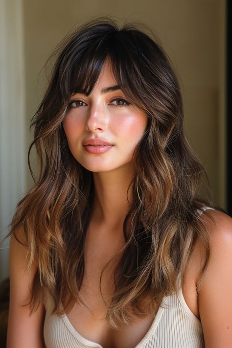 92+ Gorgeous Dark Brown Hair with Highlights Ideas! Dark Brown Hair With Highlights, Long Sleek Hair, Highlights For Dark Brown Hair, Light Brown Skin, Highlights Ideas, Blonde Bangs, Sleek Hair, Chocolate Brown Hair Color, Hair Color Chocolate