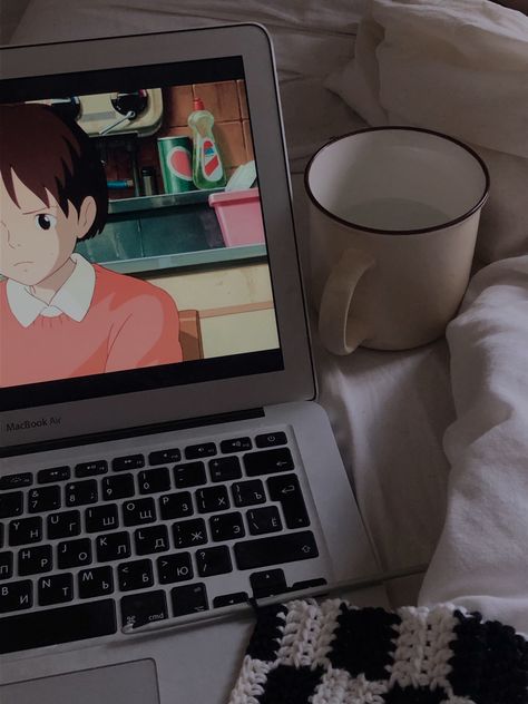 Watching Studio Ghibli On Laptop, Watching Ghibli Aesthetic Laptop, Dorm Pictures, Anime Stories, Best Profile Pictures, Cute Stationery, Studio Ghibli, Rose Flower, Macbook