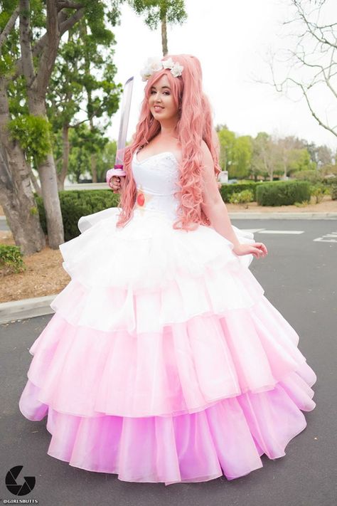 Anime Los Angeles 2016 and Rose Quartz Cosplay – Aimee Steinberger Rose Quartz Cosplay, Rose Quartz Dress, Rose Quartz Steven Universe, Steven Universe Cosplay, Comic Con Costumes, Short Grunge Hair, Cartoon Cosplay, Casual Cosplay, Cosplay Tips