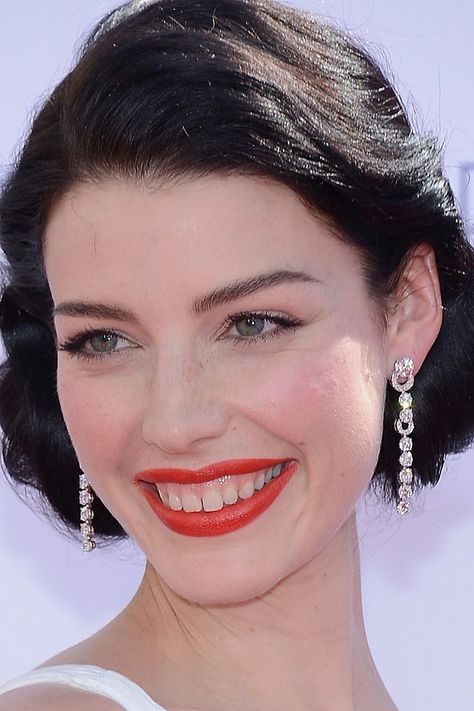 Jessica De Gouw, Jessica Pare, Jessica Lee, Gap Teeth, Clear Spring, Eva Green, Beauty Must Haves, Beauty Inside, Inside Outside