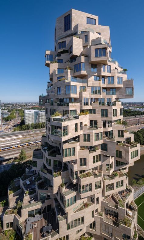 Photograph of The recently opened Valley towers in amsterdam Residential Building Design, Unusual Buildings, Natural Stone Flooring, Concrete Building, Amazing Buildings, Residential Building, Landscape Architect, Contemporary Architecture, Willis Tower