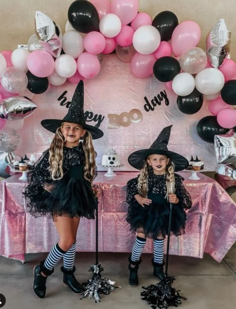 Witch Costume Ideas, Diy Witch Costume, Toddler Witch Costumes, Cute Witch Costume, Diy Halloween Costumes For Girls, Diy Girls Costumes, Kids Witch Costume, Witch Costume Diy, Costume Ideas For Halloween