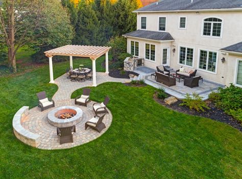 Crucial Details When Designing and Building a Fire Pit Patio Extension Ideas, Outside Fire Pits, Outdoor Fire Pit Designs, Fire Pit Landscaping, Patio Pergola, Outdoor Patio Designs, Popular Diy, Backyard Remodel, Fire Pit Area