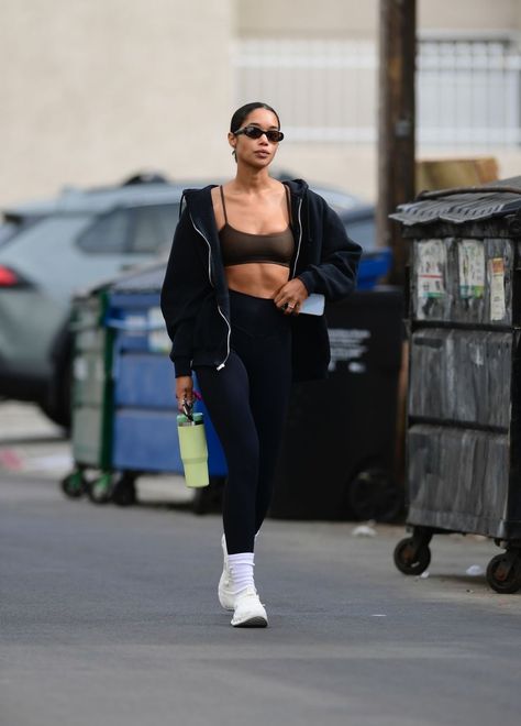 Celebs Gym Outfits, Laura Harrier Style, Celebrity Gym Outfit, Celebrity Athleisure, Athleisure Photoshoot, Sportwear Outfit, Runners Outfit, Fashion 23, Laura Harrier