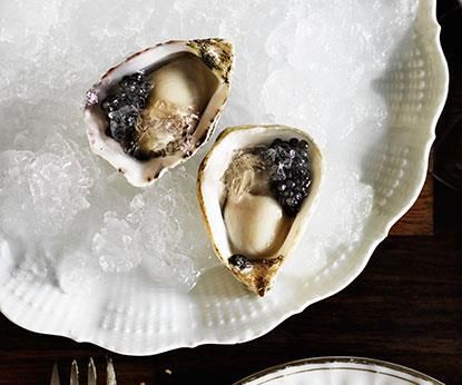 Curtis Stone recipe for oysters with Champagne and caviar from Maude restaurant in Los Angeles. Oyster Dressing Recipes, Curtis Stone Recipes, Champagne And Caviar, Romantic Recipes, Recipes Gourmet, Romantic Breakfast, Seafood Diet, Caviar Recipes, Curtis Stone