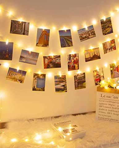 Fairy Lights With Pictures, Highschool Bedroom, Fairy Lights Wall Decor, Lights For Bedroom Wall, Light Pink Rooms, String Lights For Bedroom, Fairy Lights Photos, Fairy Lights Room, Photo String