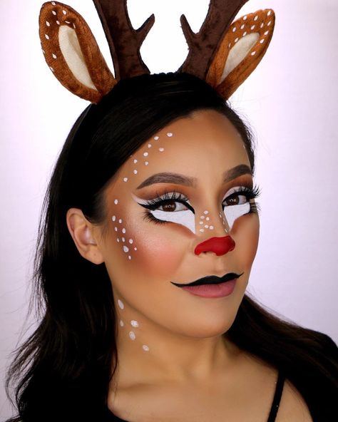 Rudolph the Red-Nosed Reindeer makeup look -- it's a fun Holiday/Christmas makeup look with a Halloween costume twist 😜 Gold Holiday Makeup, Festive Holiday Makeup, Red Glitter Lipstick, Reindeer Makeup, Christmas Makeup Looks, Red Eyeshadow Look, Wonderland Makeup, Xmas Makeup, Christmas Eyeshadow