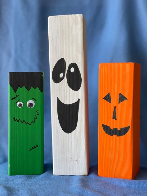 Easy Wood Halloween Crafts, 2 X 4 Wood Pumpkins, 4 X 4 Pumpkins, Halloween Jenga Block Crafts, Halloween Wooden Crafts, Wood Square Crafts, 2 X 4 Scrap Wood Projects, Diy Halloween Signs Wood, Easy Wood Crafts To Sell