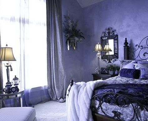 Dark Purple Room Aesthetic Bedroom, Dark Purple Room, Periwinkle Bedroom, Whimsigoth Bedroom, Interior Purple, Lavender Bedroom, Goth Room, Modern Bedroom Colors, Purple Bedding