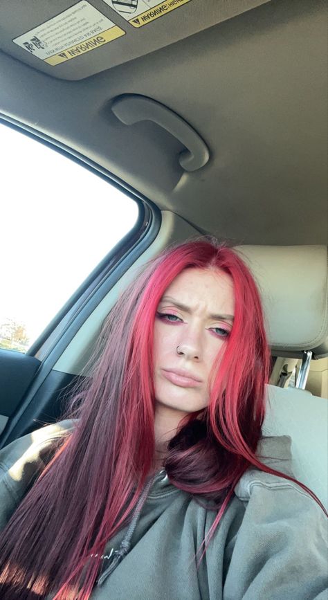 Dark Red Hair With Light Red Money Piece, Red Hair And Money Piece, Money Peice Hair Ideas Red, Red Pink Money Piece Hair, Cherry Red With Pink Money Piece, Dark Red Hair With Pink Money Piece, Dark Red Hair With Money Piece, Red Money Piece Hair Brunette, Money Piece Hair Red