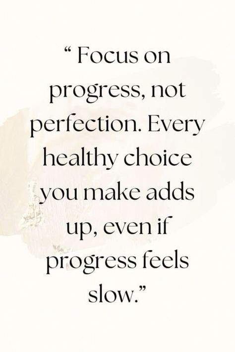 Focus on progress, not perfection! Beginner Workout Quotes, Friday Health Motivation, Inspirational Quotes Positive Health, Inspiration Workout Quotes, Diet And Exercise Quotes, Heart Health Quotes Motivation, Healthy Life Quotes Motivation, Motivational Losing Weight Quotes, Positive Quotes For Health