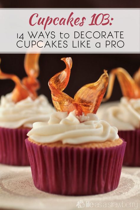 Cupcakes 103: 14 Ways to Decorate Cupcakes Like a Pro Ways To Decorate Cupcakes, How To Decorate Cupcakes, Luau Ideas, Valentines Recipes Desserts, Decorate Cupcakes, Decorating Cupcakes, Pumpkin Ale, Hello Cupcake, Cupcake Decor