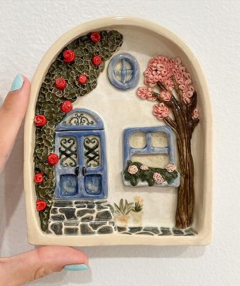 Hazel Brady | Cozy scenes ❤️ #ceramic #pottery #ceramicart #ceramicstechniques #potteryart #sculpture #sculpting #handbuildingwithclay… | Instagram Diy Pottery Painting, Pottery Houses, Air Dry Clay Projects, Clay Wall Art, Clay Diy Projects, Clay Crafts Air Dry, Hand Built Pottery, Pottery Crafts, Rose Bush