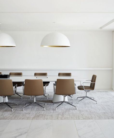 Meeting Room Design Office, Boardroom Tables, Office Refresh, Conference Room Design, Office Board, Meeting Room Design, Office Interior Design Modern, Modern Office Interiors, Office Meeting Room