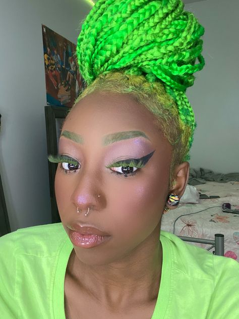 Blonde Green Braids, Black And Green Braids For Black Women, Braided Hairstyles Green And Black, Green Braiding Hair, Neon Green Braids For Black Women, Dark Green Hair, Green Wig, Colored Braids, Tapered Hair