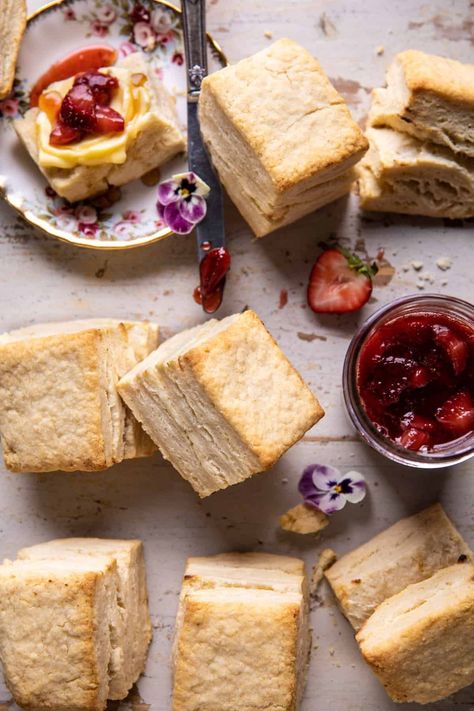 Flaky Southern Butter Biscuits with Strawberry Bourbon Jam Bourbon Jam, Southern Biscuits Recipe, Poetry Tea, Half Baked Harvest Recipes, Butter Biscuits, Southern Biscuits, Savoury Biscuits, Flaky Biscuits, Buttery Biscuits