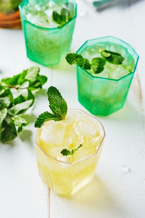 How To Make a Whole Pitcher of Mint Juleps — Cooking Lessons from The Kitchn Mint Julep Recipe Pitcher, Mint Julep Recipe Kentucky Derby, National Bourbon Day, Derby Party Food, Julep Recipe, Kentucky Derby Party Food, Mint Julep Recipe, Pitcher Cocktails, Mint Juleps