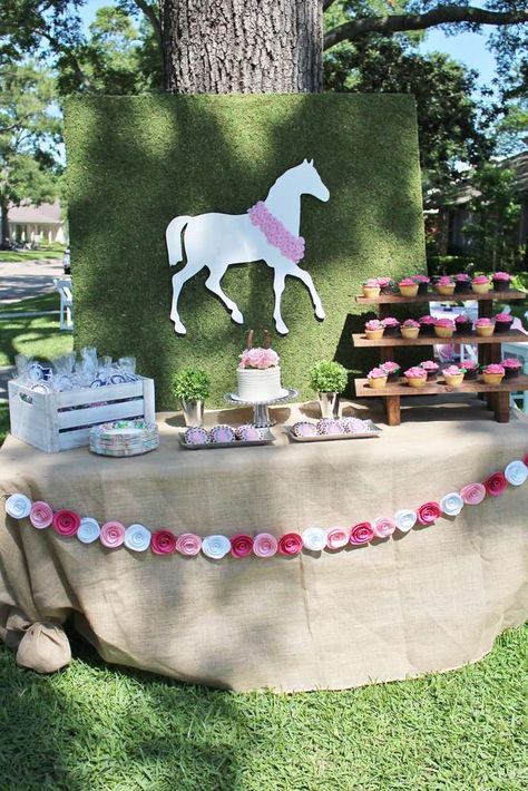 Horse Racing Party Decorations, Derby Birthday Party, Kentucky Derby Birthday Party, Kentucky Derby Birthday, Horse Birthday Party Invitations, Kentucky Derby Party Ideas Decoration, Horse Theme Birthday Party, Derby Decor, Kentucky Derby Party Games