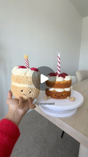 emme zhou on Instagram: "JELLYCAT CAKE!! ✨🍓🎂💖😻  #jellycat #jellycake #homecafe #bake #homebaking #cakedecorating #cutecake @jellycat @pillsbury" Jellycat Cake Recipe, Jellycat Birthday Cake, Jelly Cake Design, Jelly Cat Cake, Cake Jellycat, Jellycat Cake, Cat Themed Parties, Jelly Cat, Jelly Babies