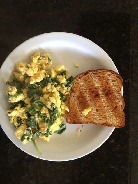 Day 13 breakfast 3 scrambeled eggs with spinach and a whole wheat toast. Eggs With Spinach, Scrambled Eggs With Spinach, Spinach Egg, Whole Wheat Bread, Sauteed Vegetables, Whole Wheat, Scrambled Eggs, Egg Whites, Raisin