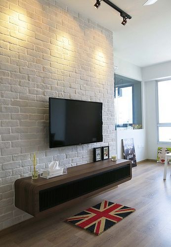 Brick Wall Tv, Brick Wall Ideas, Tv Feature Wall, Brick Feature Wall, Tv Mounted, Feature Wall Living Room, Brick Interior, Tv Wall Decor, Tv Wall Design