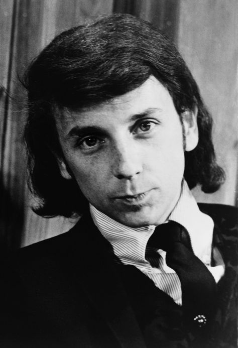 Phil Spector - Wikipedia Phil Spector, Ronnie Spector, Allen White, Jeremy Allen White, Be My Baby, Historical Photos, Rock N Roll, Rocker, Che Guevara