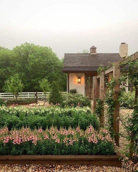 Nine Favorite Things. Joanna Gaines Garden, Gardener Aesthetic, Backyard Views, Raised Flower Beds, Garden Wallpaper, Farmhouse Garden, Twitter Photos, Joanna Gaines, Veggie Garden