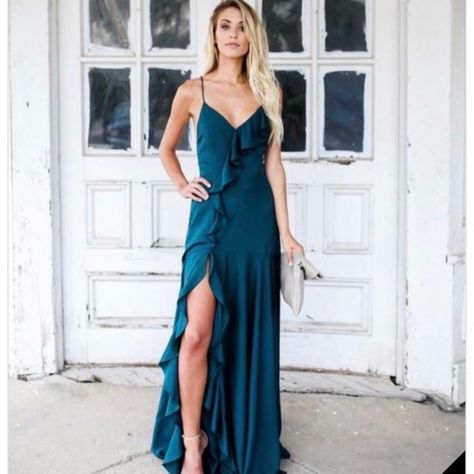 Green Long Even Dress New With Tag Dark Teal Dresses Formal, Dark Teal Dress Outfit, Dark Turquoise Outfit, Deep Teal Bridesmaid Dresses, Teal Dress Outfit, Dark Turquoise Dress, Teal Long Dress, Dark Teal Wedding, Dark Teal Bridesmaid Dresses