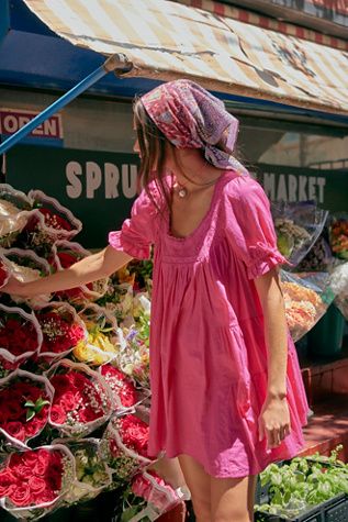 Sandy Shores Babydoll Dress Coastal Boho Style, Babydoll Dress Outfit Aesthetic, Puff Sleeve Summer Dress, Free People Fits, Babydoll Outfit Aesthetic, Babydoll Dress Outfit Winter, Boutique Clothing Photography, Baby Doll Dress Outfit, Babydoll Dress Aesthetic