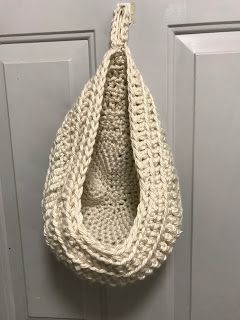 Diverse Arts Dabbler: Large Hanging Basket Crochet Hanging Basket Patterns, Free Crochet Hanging Basket, Crochet Hanging Basket Pattern, Hanging Basket Pattern, Crochet Hanging Basket, Crochet Hanging, Crochet Baskets, Sewing Storage, Basket Pattern