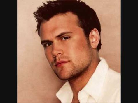 Daniel Bedingfield - If You're Not The One Enjoy and Please Comment!!! Daniel Bedingfield, Nursery Songs, Music Hits, Male Artist, Making Music, Soundtrack, Favorite Celebrities, Make Me Smile, Portrait Tattoo