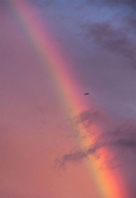 Eloquent Quotes, See The Good In Everything, Preston England, Strange Weather, Iphone Wallpaper Glitter, See The Good, Rainbow Magic, Photography Pics, Rainbow Sky