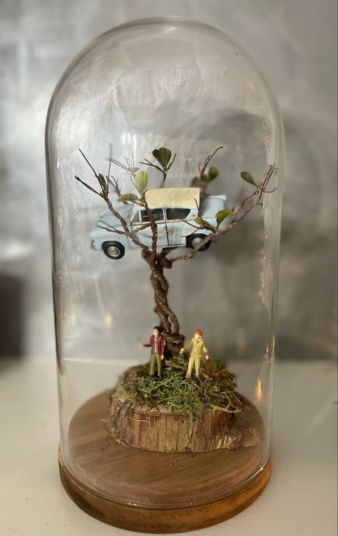 Creepy Halloween Party, Harry Potter Dolls, Beautiful Terrariums, Harry Potter Food, Festa Harry Potter, Instruções Origami, Pinterest Diy Crafts, Shadow Box Art, Harry Potter Christmas