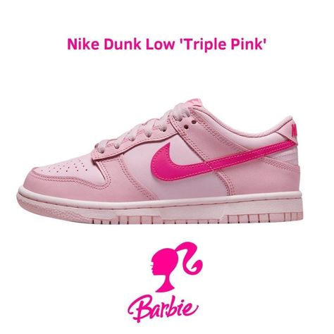 𝔅𝔩𝔞𝔠�𝔎 𝔅𝔞𝔯𝔟𝔦𝔢 ❤️‍🔥🦄 on Twitter: "Wait 😍😍😍… " Nike Rosa, Jordan Rose, Dunks Outfit, Barbie Shoes, All Nike Shoes, Cute Nike Shoes, Pink Nike, Sneakers Adidas, Cute Nikes