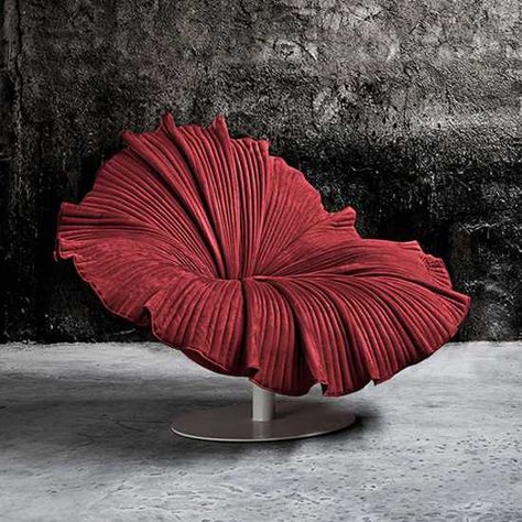 hibiscus chair... beautiful.  I love the folds and delicate appeal of this piece Unusual Furniture, Unique Furniture Design, Unique Chair, Red Chair, Foto Tips, Funky Furniture, Chaise Design, Creative Furniture, Cool Chairs