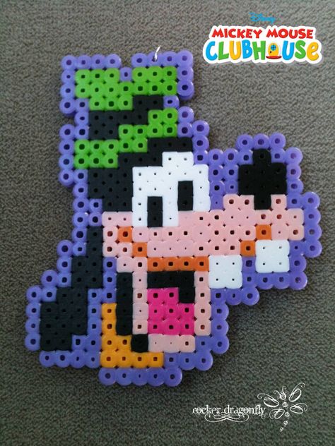 Disney Perler Beads, Hama Beads Disney, Hama Disney, Melted Beads, Modele Pixel Art, Easy Perler Bead Patterns, Melty Bead Patterns, Pearl Beads Pattern, Images Disney