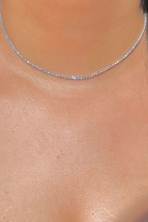 Simple Silver Diamond Necklace, Swarovski Necklace Choker, Faux Diamond Necklace, Classy Diamond Necklace, Dimond Neckless Silver, Aesthetic Diamond Necklace, Short Diamond Necklace, Silver Necklaces Simple Classy, Sparkly Silver Necklace