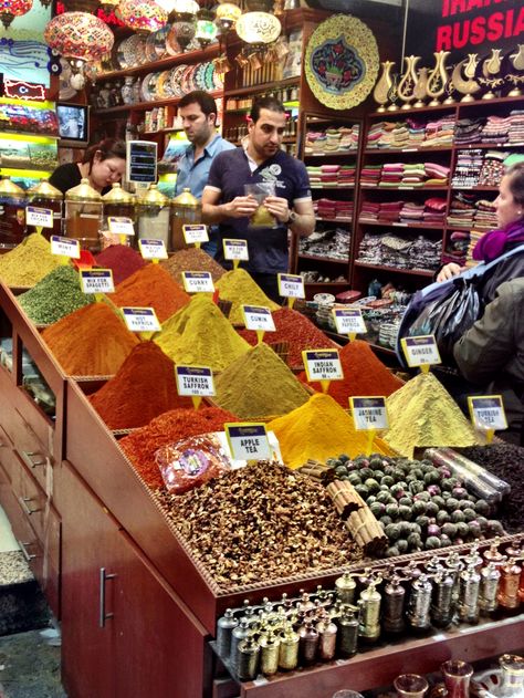 Spice Market in Istanbul Spice Market, Apple Tea, Istanbul, Favorite Places, Marketing