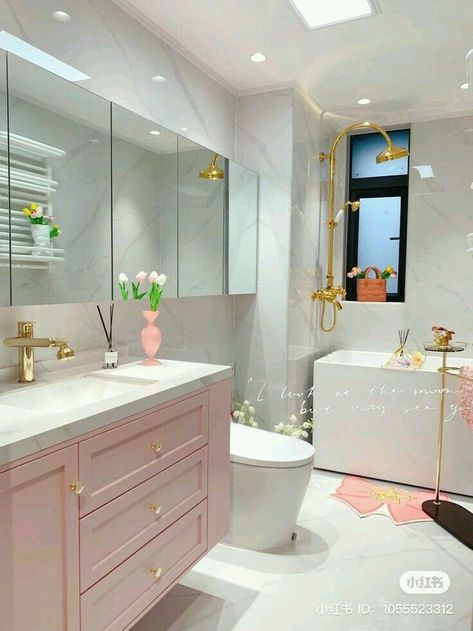 Pink Luxury Apartment, Bathroom Shower Ideas, Small Bathroom Design Ideas, Clever Comebacks, Washroom Design, Apartment Organization, Pastel Room, Bathroom Design Ideas, Bathroom Inspiration Decor