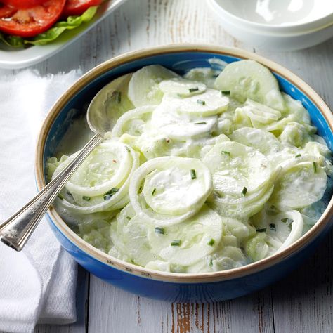 Pennsylvania Dutch Cucumbers Pennsylvania Dutch Recipes, Creamed Cucumbers, Cucumber Salad Recipe, Creamy Cucumber Salad, Cucumbers And Onions, Creamy Cucumbers, Cucumber Recipes Salad, Cucumber Recipes, Summer Side Dishes