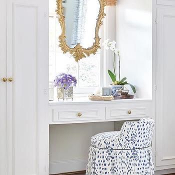 Walk In Wardrobe Design Ideas - Page 2 Sarah Bartholomew, Closet Vanity, Vanity Chair, May Designs, Chinoiserie Chic, Vanity Stool, Room Closet, Design Del Prodotto, A Mirror