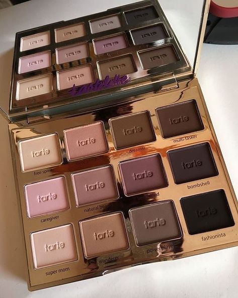 Uploaded by Pleasing TT Eye. Find images and videos about cosmetics, eyeshadow and tarte on We Heart It - the app to get lost in what you love. Pretty Makeup Products, Penyimpanan Makeup, Makeup Nails Designs, Makeup Pallets, Tarte Cosmetics, Luxury Makeup, Makeup Goals, Makeup Reviews, Makeup Brands