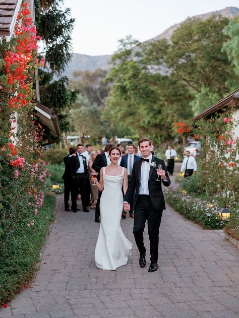 Secret Garden Vibes for this California Wedding — Magnolia Event Design California Garden Wedding, Secret Garden Wedding Theme, Garden Wedding California, Outdoor California Wedding, San Ysidro Ranch Wedding, Wedding Magnolia, San Ysidro Ranch, Courtyard Wedding, Garden Theme Wedding