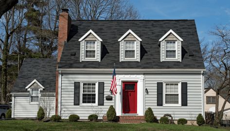 How to Achieve that Cape Cod Curb Appeal Look Buyers Love Gray House White Trim, Grey House White Trim, Small House Exterior Paint, Red Door House, Cape Cod Exterior, Cape Cod House Exterior, Small House Exterior, Shutter Colors, Black Roof