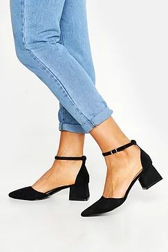 Flats |Shop Ballets shoes, brogues, loafers | boohoo Heeled Chelsea Boots, Basic Shoes, Keeping It Simple, White Leather Sneakers, Point Shoes, Jelly Sandals, Low Block Heels, Pointed Toe Shoes, High Life