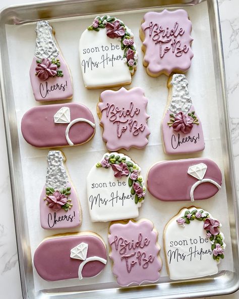 From Miss to MRS. 💍 • • • #alachua #alachuacounty #gainesville #gainesvillefl #cookiesofinstagram #cookiesofig #bridalshowercookies #weddingcookies #bridalcookies #gainesvillebride #bridal #cookieart Bridal Cookies, Bridal Shower Cookies, Miss To Mrs, From Miss To Mrs, Wedding Cookies, Cookie Art, Cake, Quick Saves