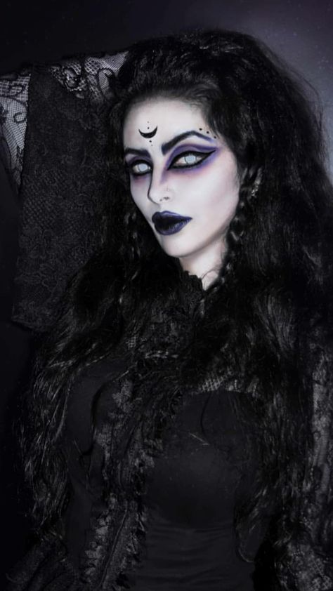 Warlock Makeup, White Goth Makeup, Couture Makeup, White Goth, Witch Makeup, Goth Makeup, Kids Halloween, Dark Beauty, Halloween Kids